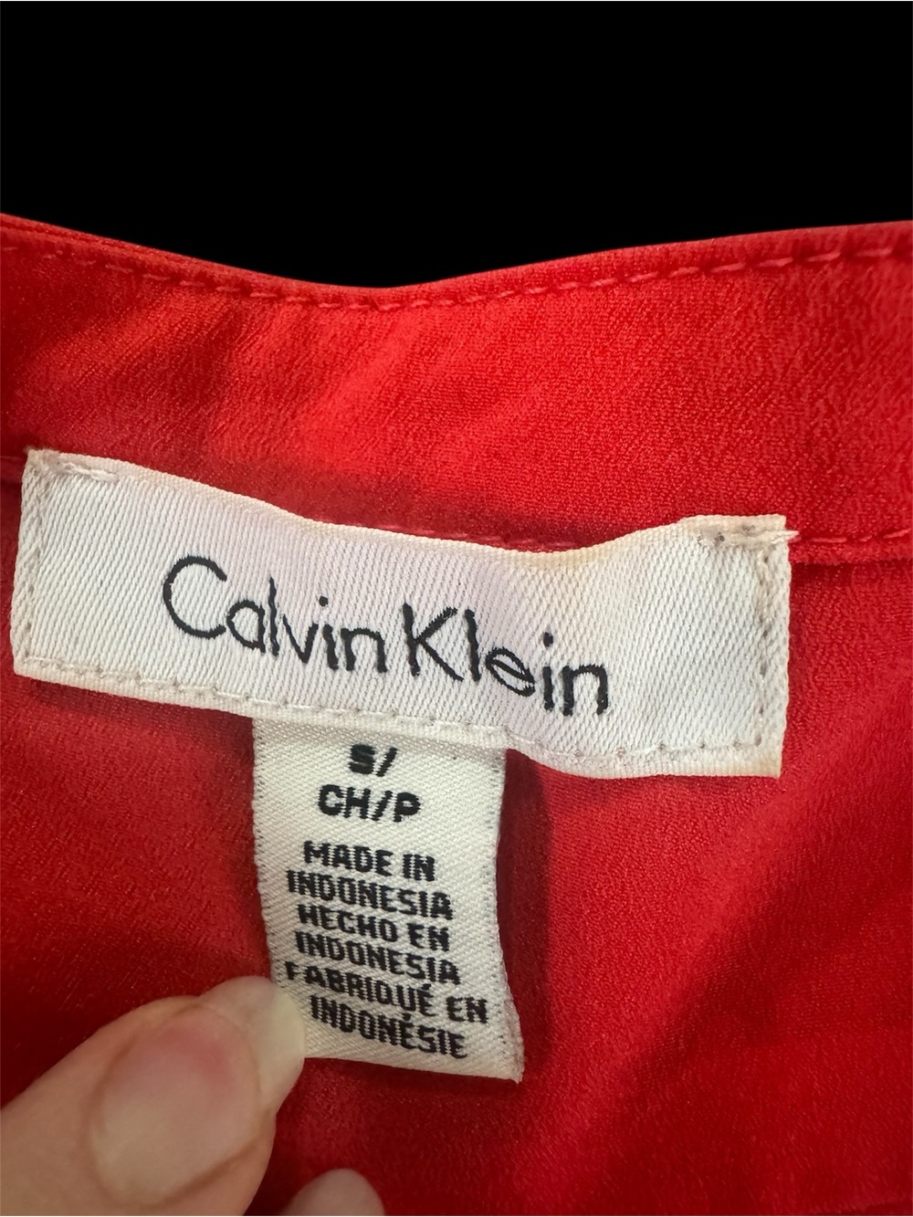 Calvin Klein Bright Red/pinkish Top with Clean Neckline - Picture 3 of 3